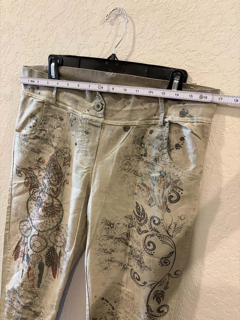 Made In Italy Embellished Dreamcatcher Print Pants - Picture 10 of 12